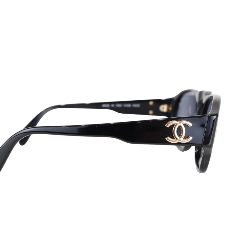 Vintage Chanel Black Sunglasses With Monogram Interlocking Mother Of Pearl  CC's