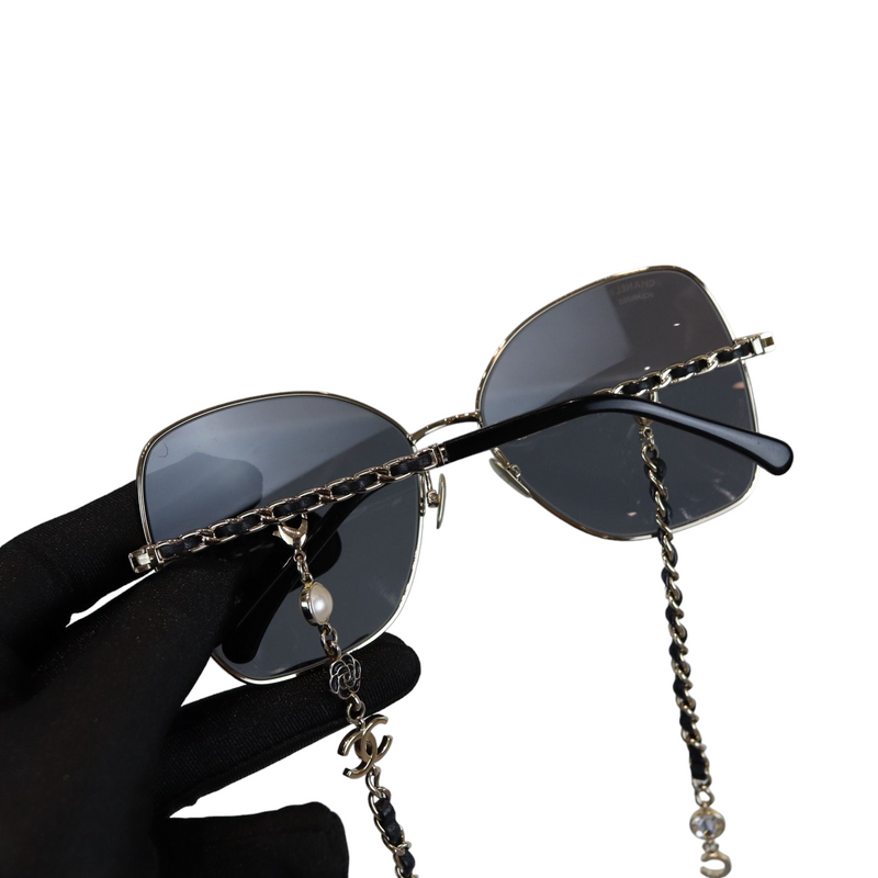 Sunglasses with Chain Gold and Black