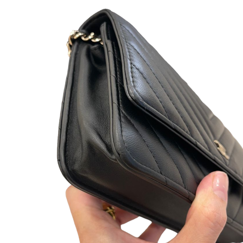 Lambskin Chevron Wallet on Chain WOC Black GHW