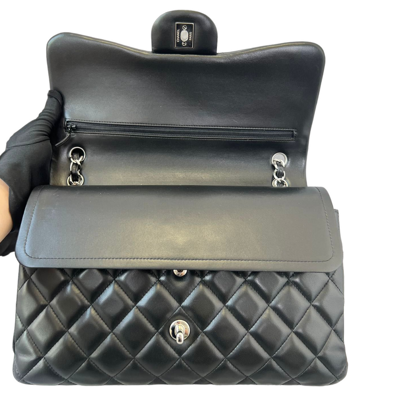 Lambskin Quilted Jumbo Classic Double Flap Black SHW