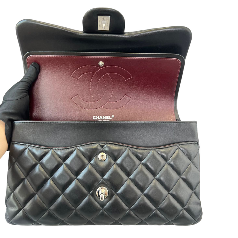 Lambskin Quilted Jumbo Classic Double Flap Black SHW