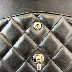 Lambskin Quilted Jumbo Classic Double Flap Black SHW