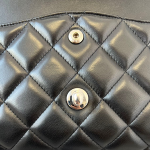 Lambskin Quilted Jumbo Classic Double Flap Black SHW