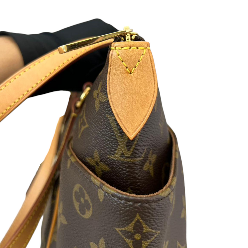 Louis Vuitton Monogram Totally PM Brown in 2023  Louis vuitton monogram, Louis  vuitton totally, Louis vuitton