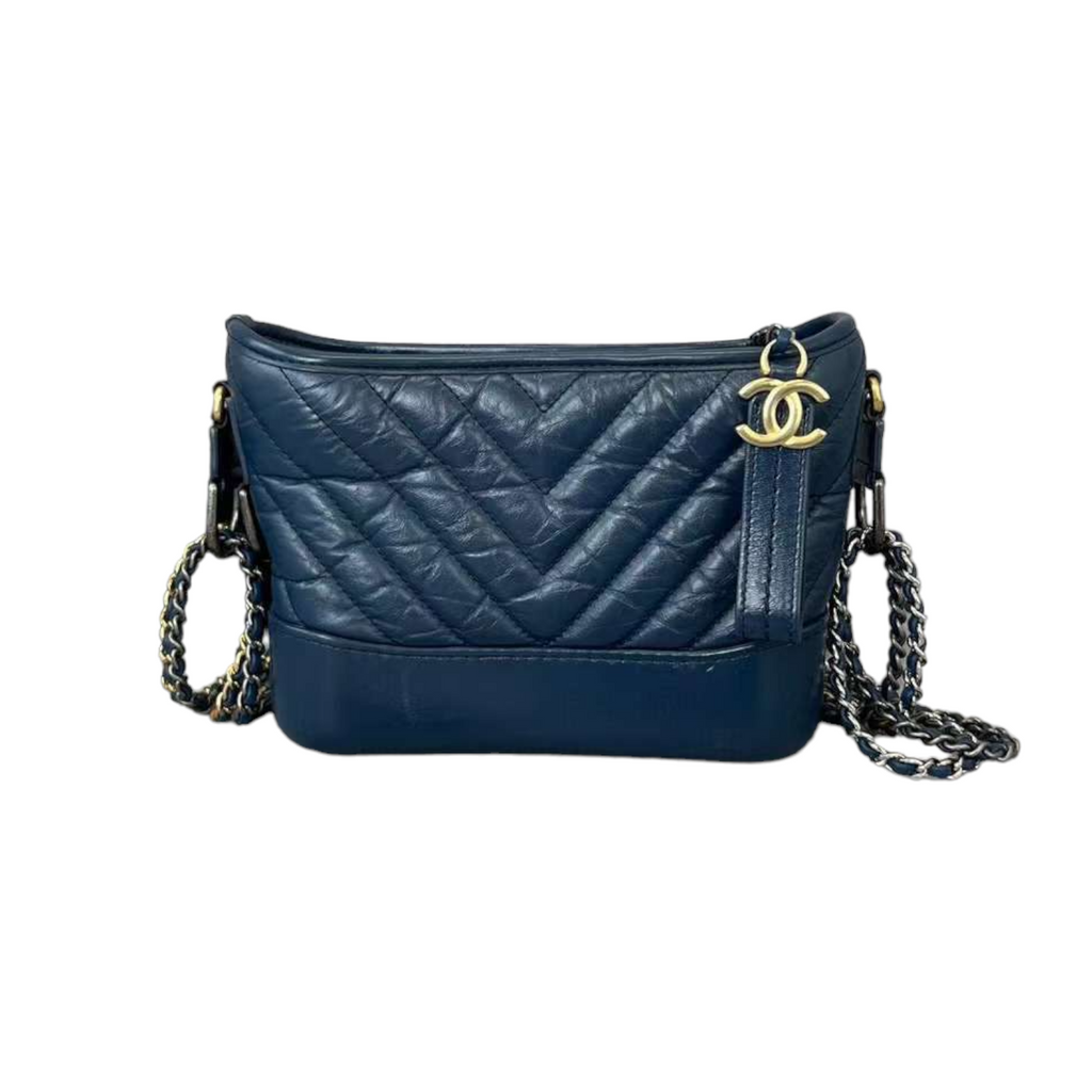 Aged Calfskin Quilted Small Gabrielle Hobo Navy MHW