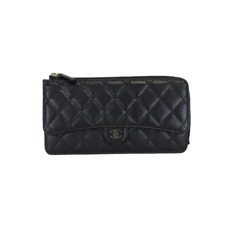 Chanel Metallic Pearly Green Quilted Caviar Zip Around Card Holder