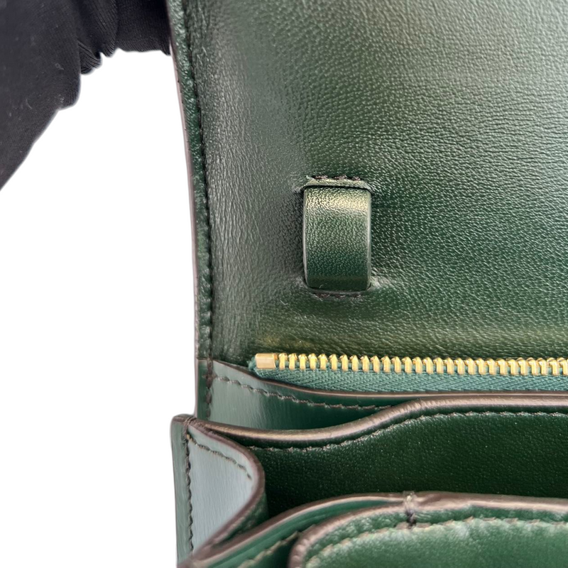 Box Calfskin Medium Classic Box Flap Bag Green GHW