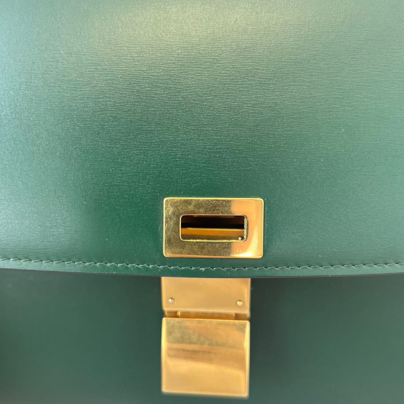 Box Calfskin Medium Classic Box Flap Bag Green GHW