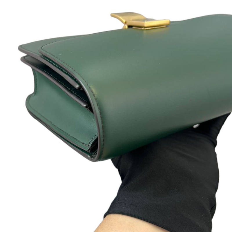 Box Calfskin Medium Classic Box Flap Bag Green GHW