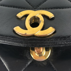 Diana Small Single Flap Lambskin Quilted Black GHW