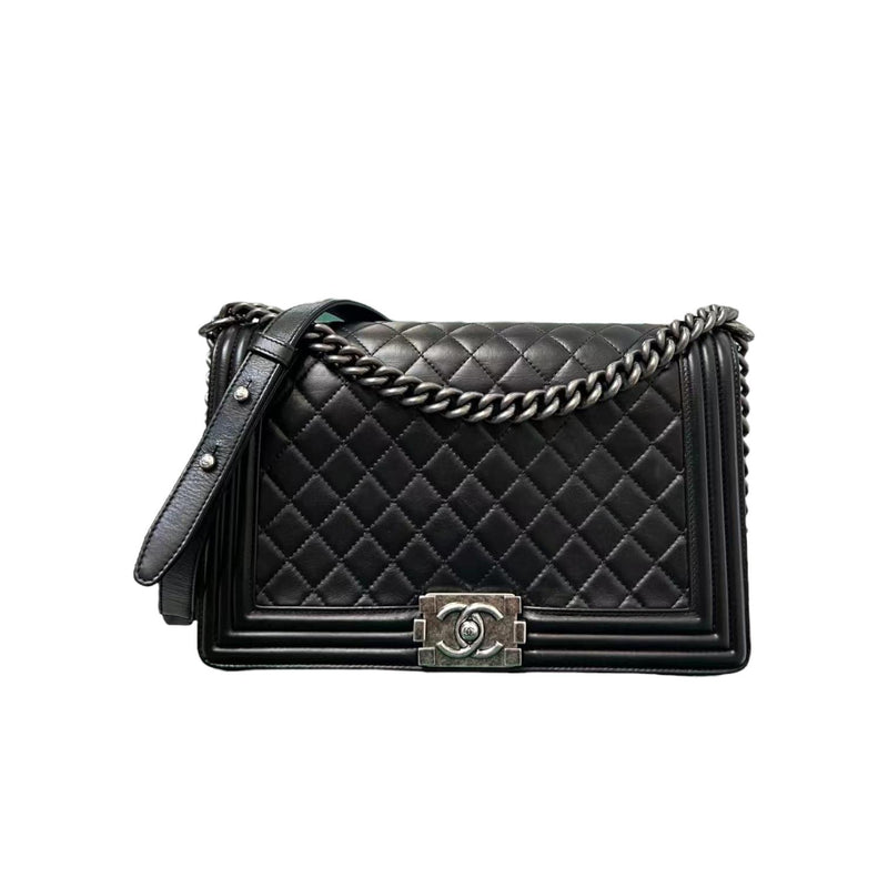 Boy Flap New Medium Lambskin Quilted Black RHW