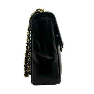 Jumbo XL Flap Lambskin Quilted Black GHW