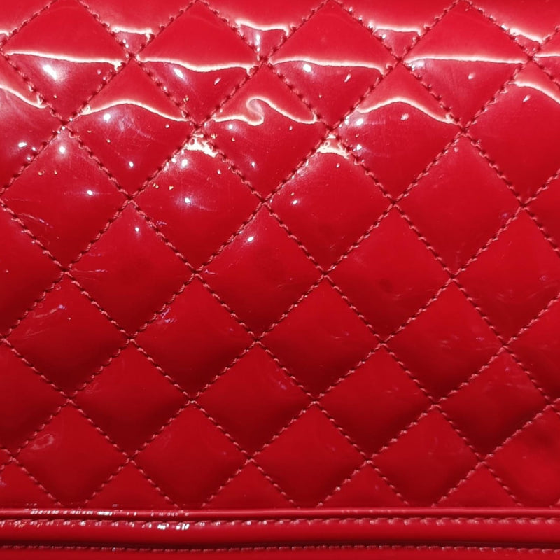 Boy Flap Plexiglass Old Medium Patent Quilted Red SHW