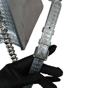 Diorama Flap Medium Metallic Patent Silver SHW