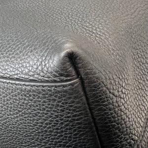 Soho Chain Shoulder Medium Pebbled Calfskin Black GHW