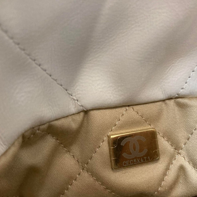 Chanel 22 Small Shiny Calfskin Quilted White GHW