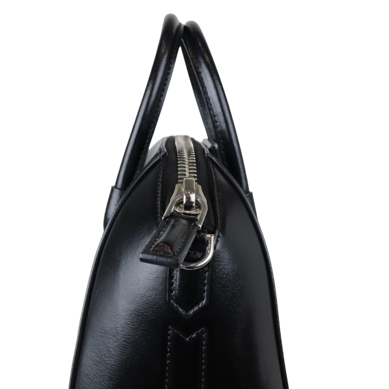 Antigona Mini Shiny Calfskin Black SHW