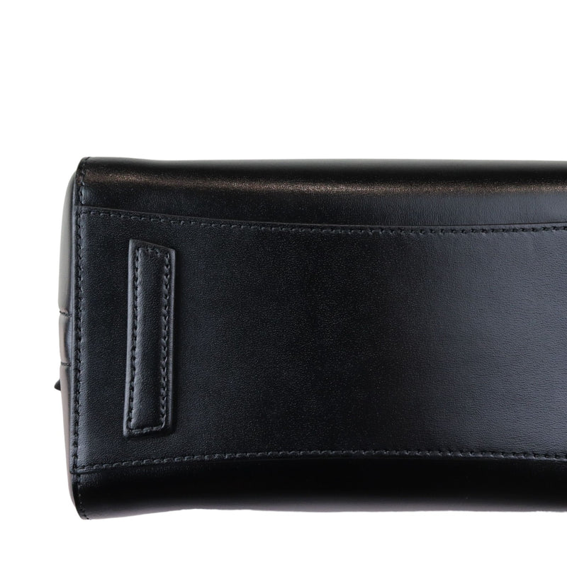 Antigona Mini Shiny Calfskin Black SHW