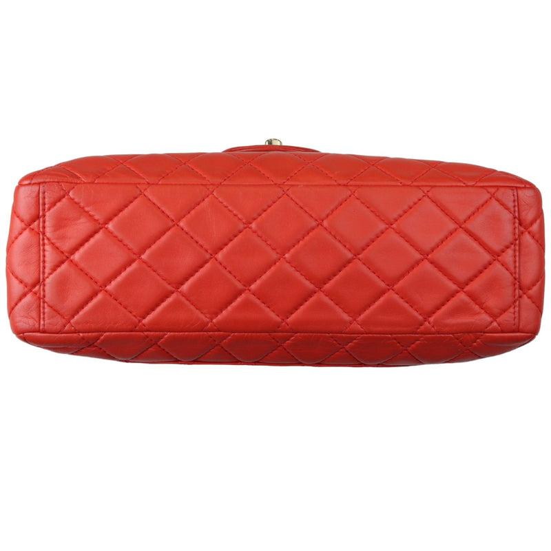 Classic Flap Maxi Lambskin Quilted Coral GHW