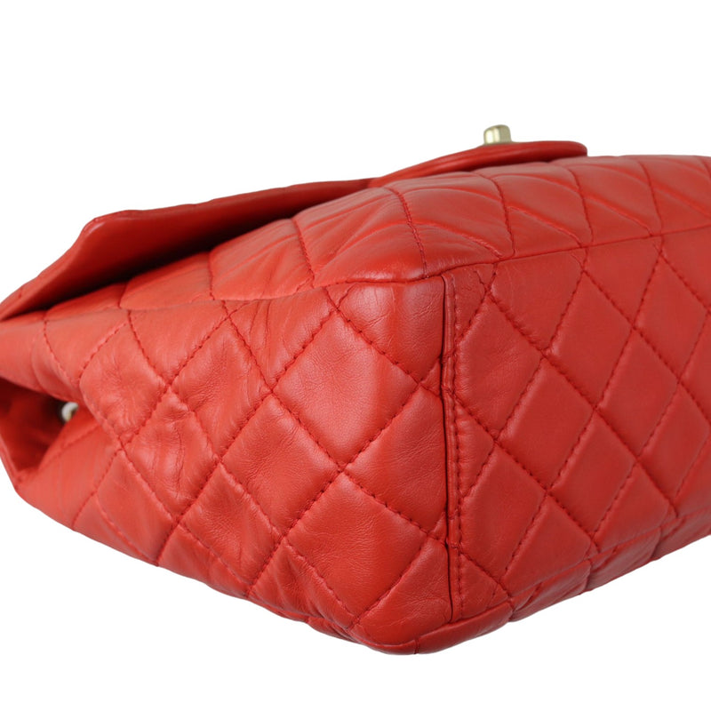 Classic Flap Maxi Lambskin Quilted Coral GHW