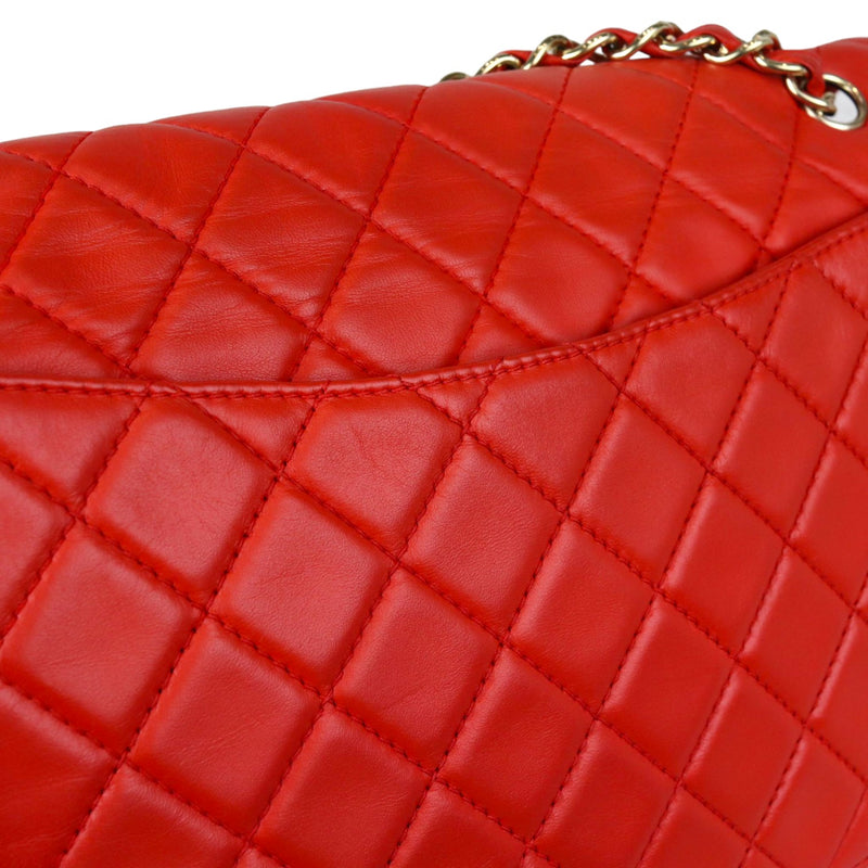 Classic Flap Maxi Lambskin Quilted Coral GHW