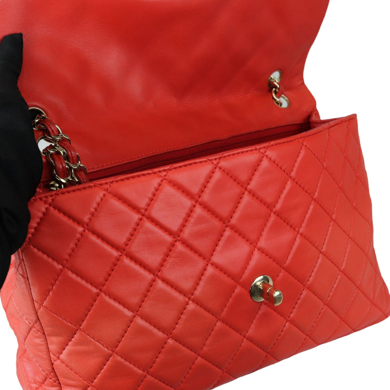 Classic Flap Maxi Lambskin Quilted Coral GHW