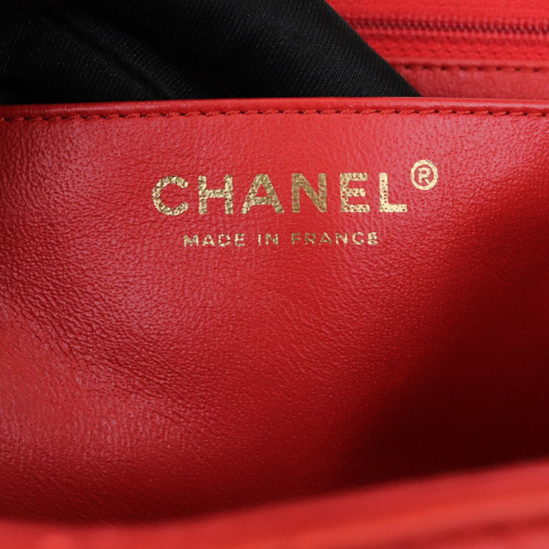 Classic Flap Maxi Lambskin Quilted Coral GHW