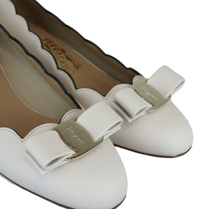 Vara Bow Shell Pumps Calfskin White Size 7 GHW