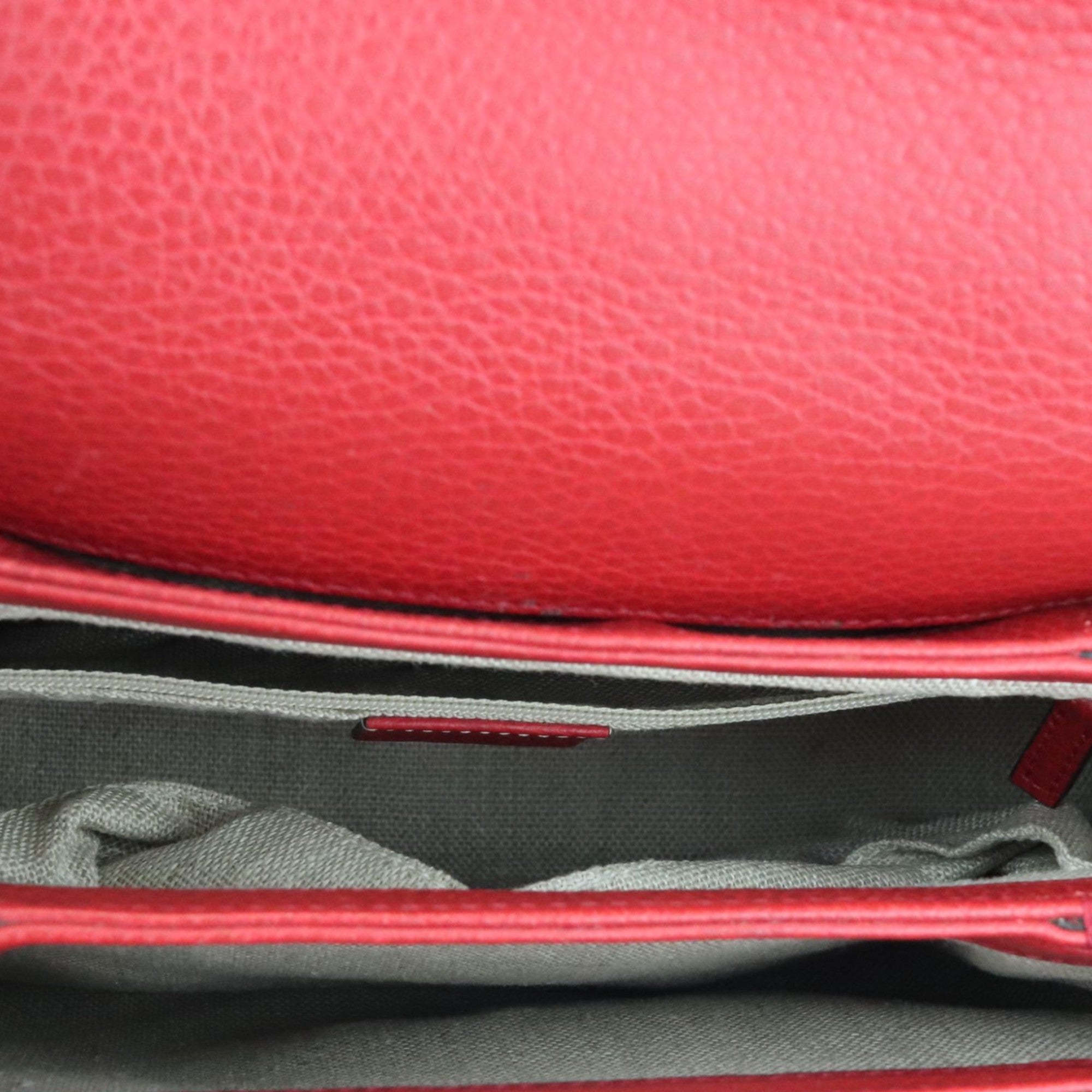 Gucci Interlocking G Top Handle Medium Dollar Calfskin Red Gucci Interlocking G Top Handle Medium Dollar Calfskin Red