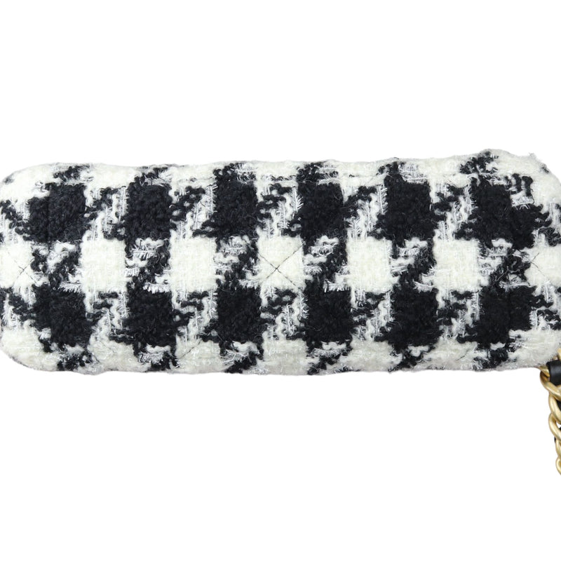 19 Flap Small Tweed Quilted Black Ecru White MHW