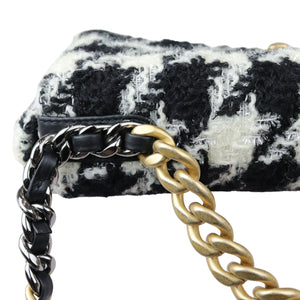 19 Flap Small Tweed Quilted Black Ecru White MHW