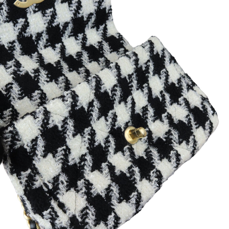 19 Flap Small Tweed Quilted Black Ecru White MHW