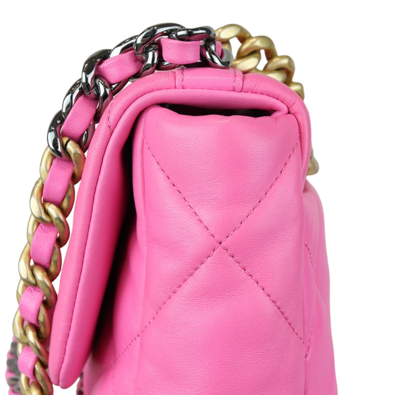 19 Flap Small Lambskin Quilted Pink MHW
