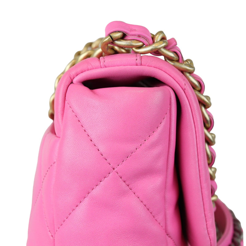19 Flap Small Lambskin Quilted Pink MHW