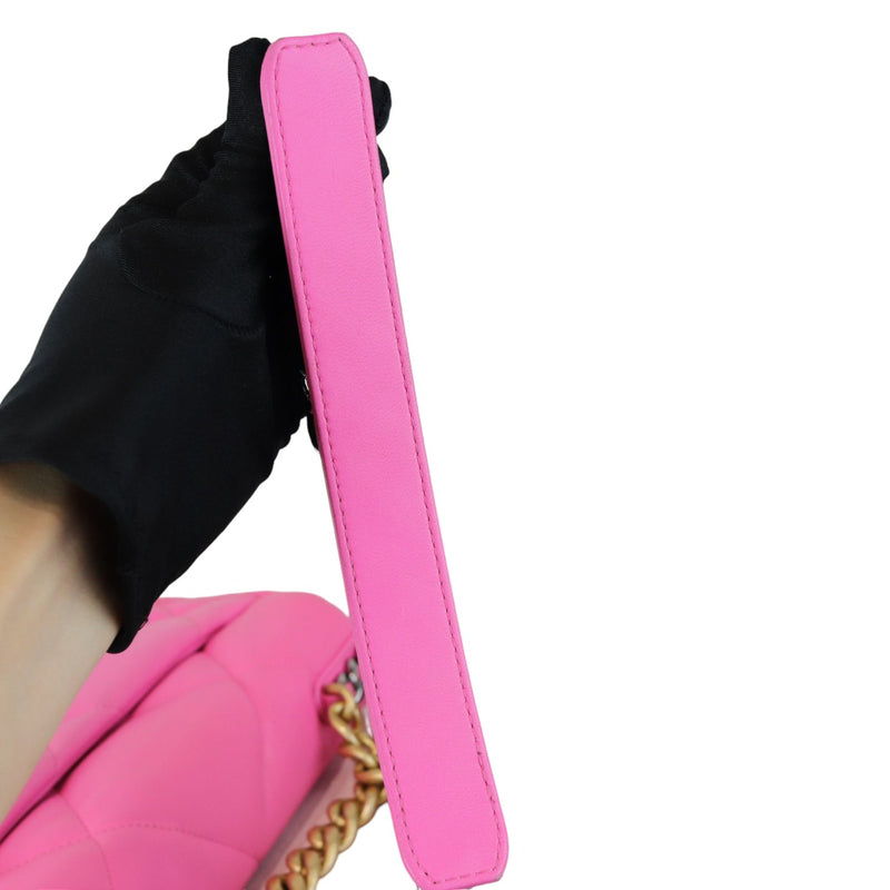 19 Flap Small Lambskin Quilted Pink MHW