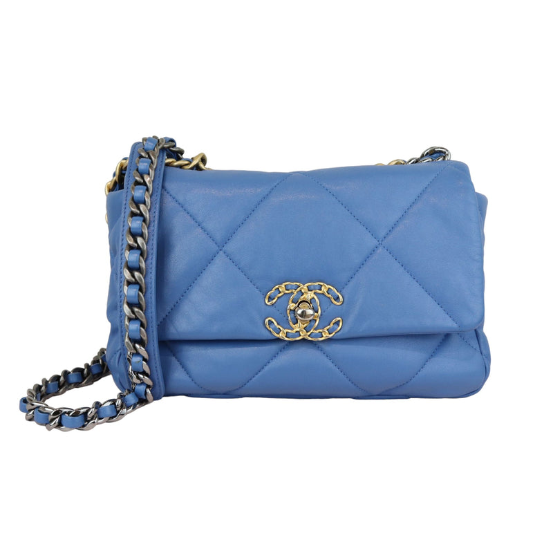 19 Flap Lambskin Quilted Medium Blue MHW