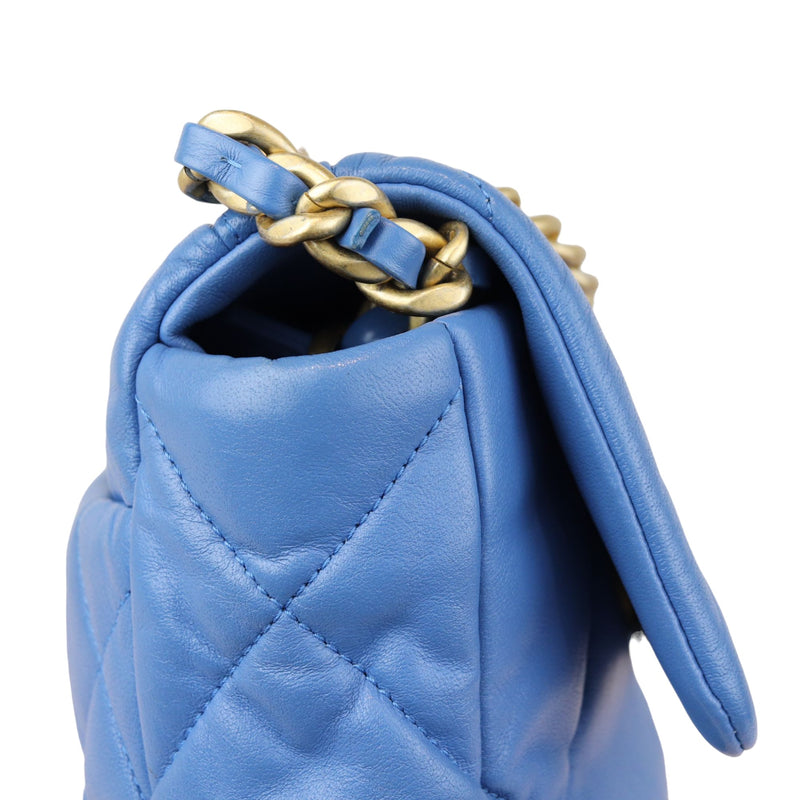 19 Flap Lambskin Quilted Medium Blue MHW