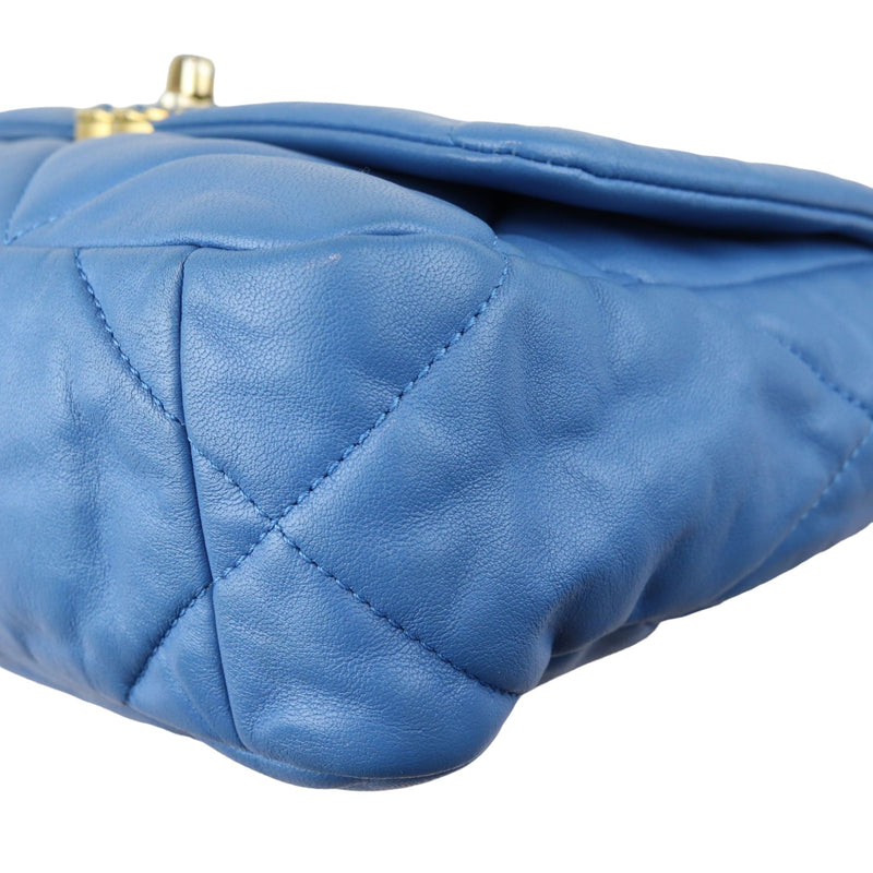 19 Flap Lambskin Quilted Medium Blue MHW