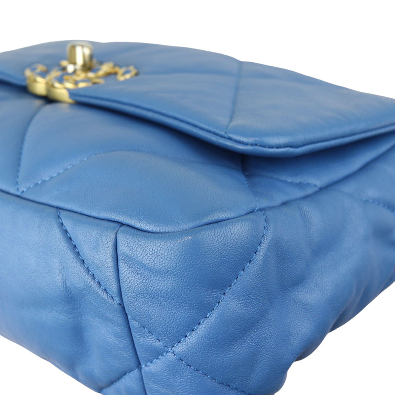 19 Flap Lambskin Quilted Medium Blue MHW