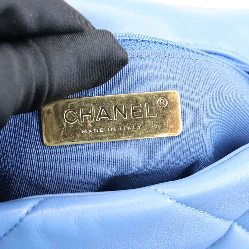 19 Flap Lambskin Quilted Medium Blue MHW