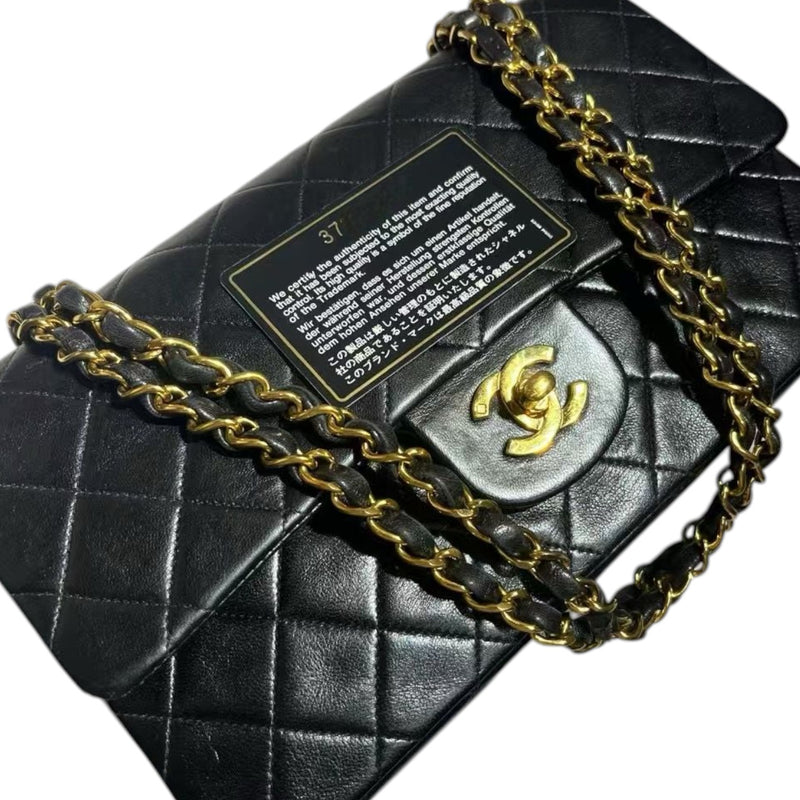 Vintage Classic Double Flap Medium Lambskin Quilted Black GHW