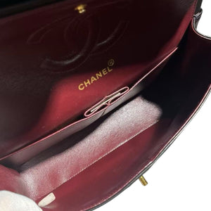 Vintage Classic Double Flap Medium Lambskin Quilted Black GHW