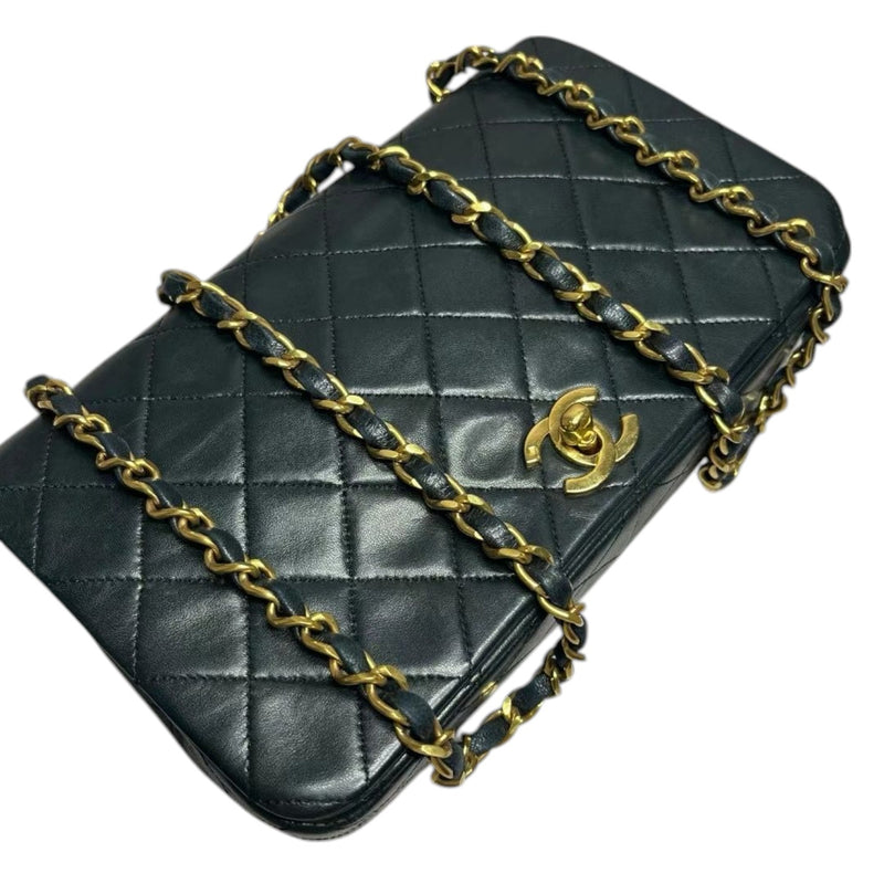Vintage Full Flap Chain Shoulder Lambskin Black GHW