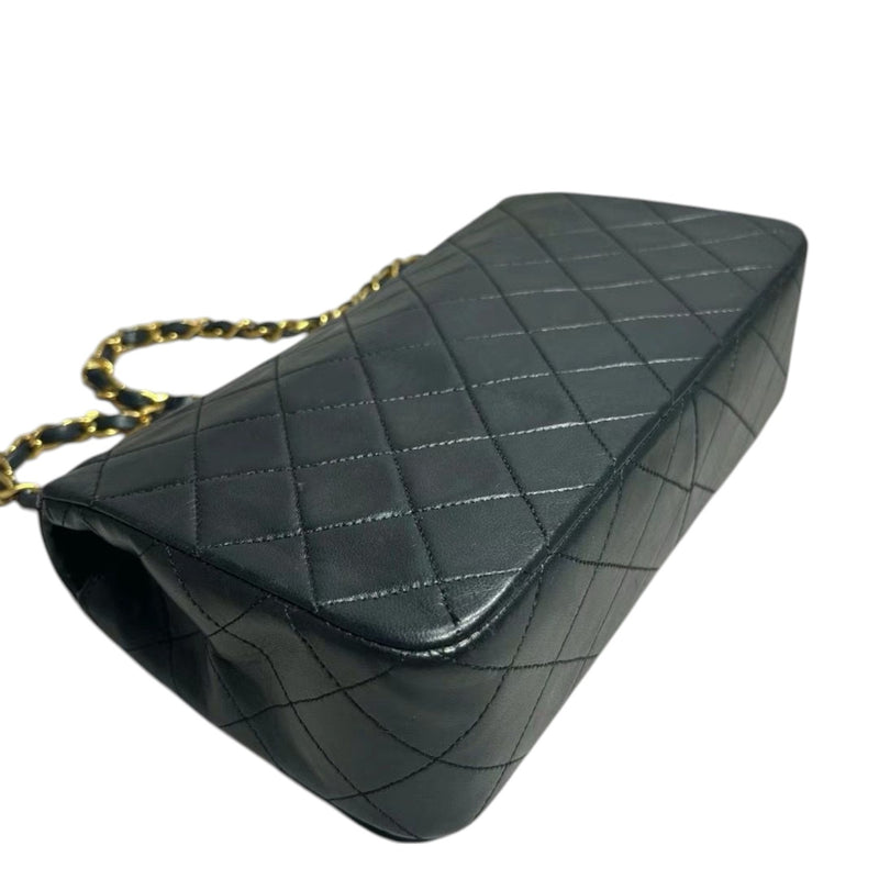 Vintage Full Flap Chain Shoulder Lambskin Black GHW