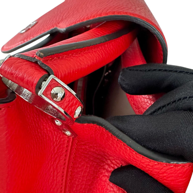 Capucines MM Taurillon Calfskin Red SHW