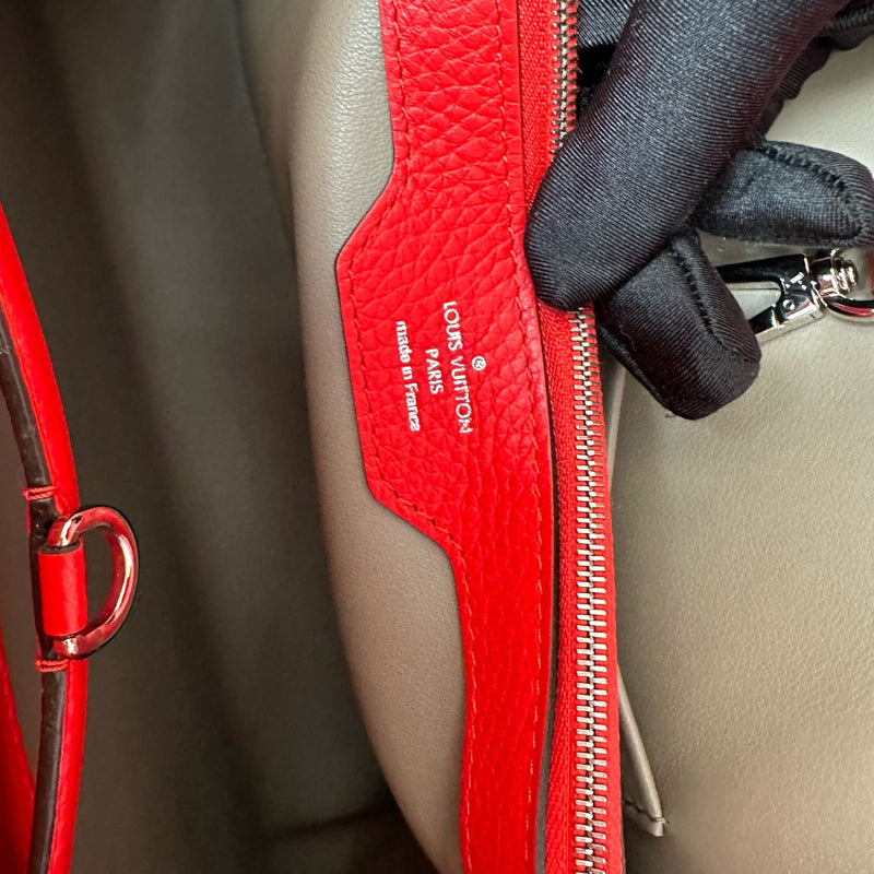 Capucines MM Taurillon Calfskin Red SHW