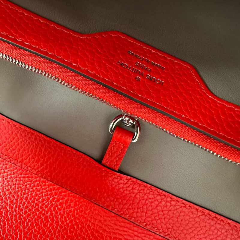 Capucines MM Taurillon Calfskin Red SHW