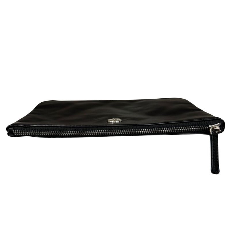 22 Medium Shiny Calfskin Quilted Black SHW