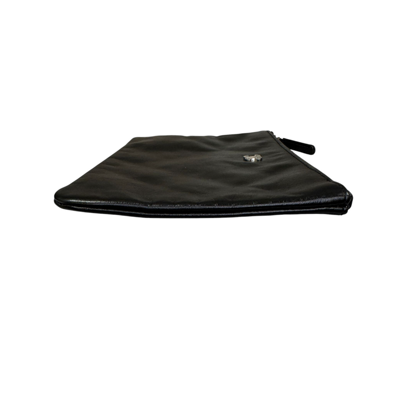 22 Medium Shiny Calfskin Quilted Black SHW