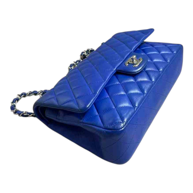 Double Flap Medium Lambskin Quilted Blue SHW